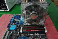 Jelaskan Apa Fungsi dari Motherboard